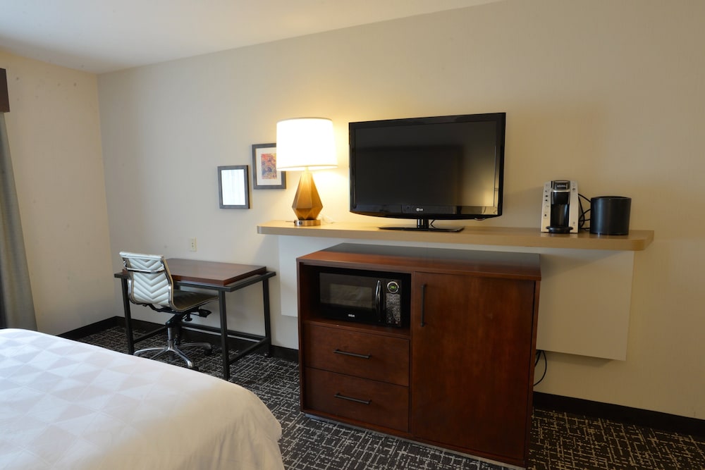 holiday inn hotel and suites minneapolis lakeville by ihg