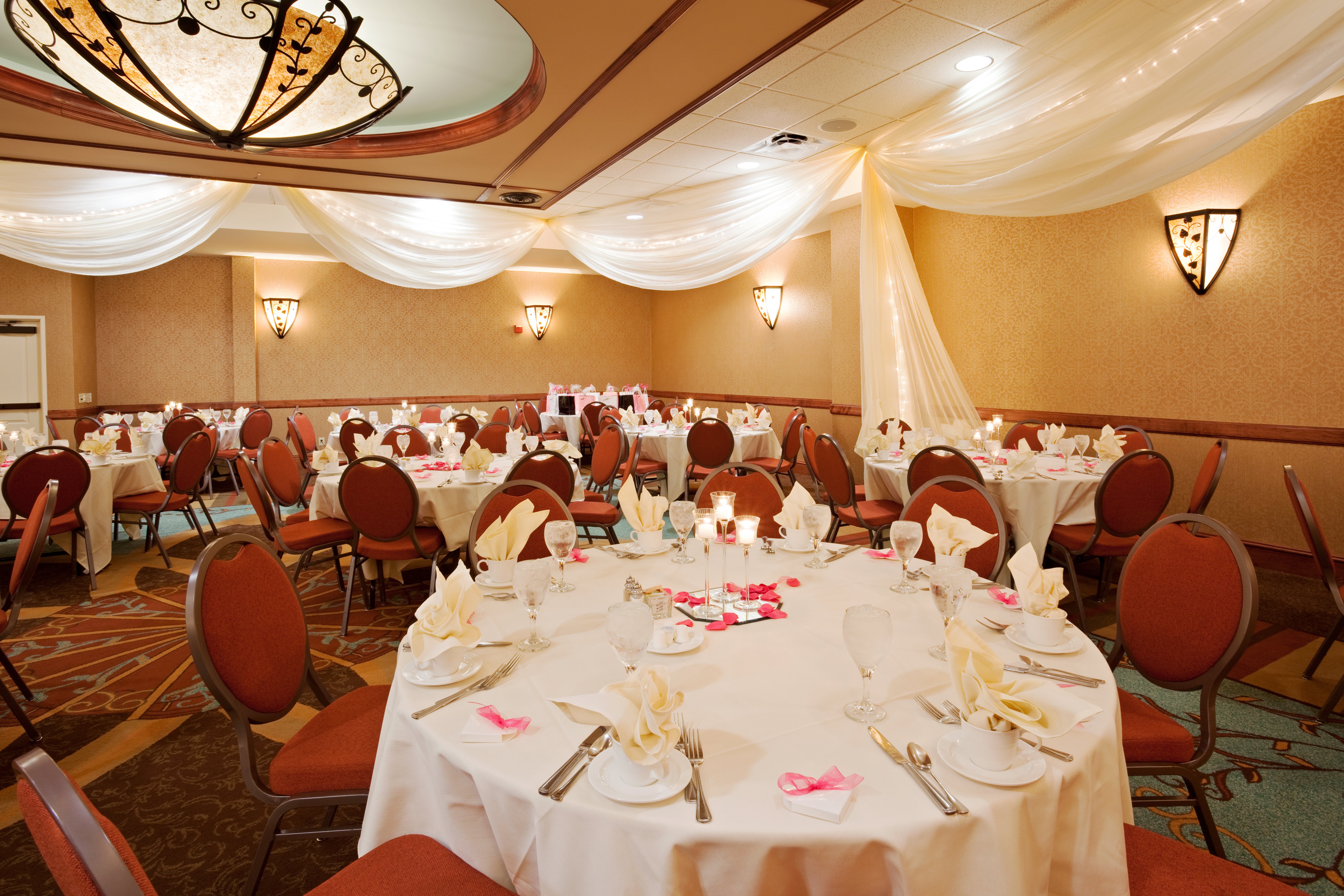 holiday inn hotel and suites minneapolis lakeville by ihg
