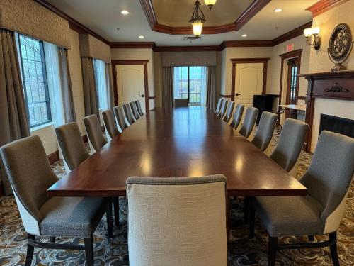 holiday inn hotel and suites minneapolis lakeville by ihg