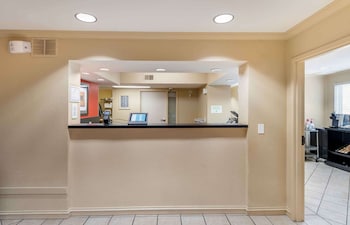 Extended Stay America Suites Eden Prairie Technology Dr,Edina>>Eden Prairie,3 star