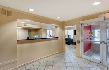 Extended Stay America Suites Eden Prairie Technology Dr,Edina>>Eden Prairie,3 star