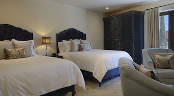 small luxury hotel el golpe de vista