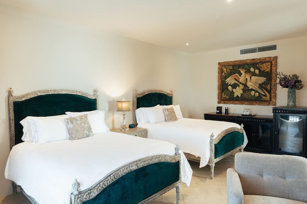 small luxury hotel el golpe de vista