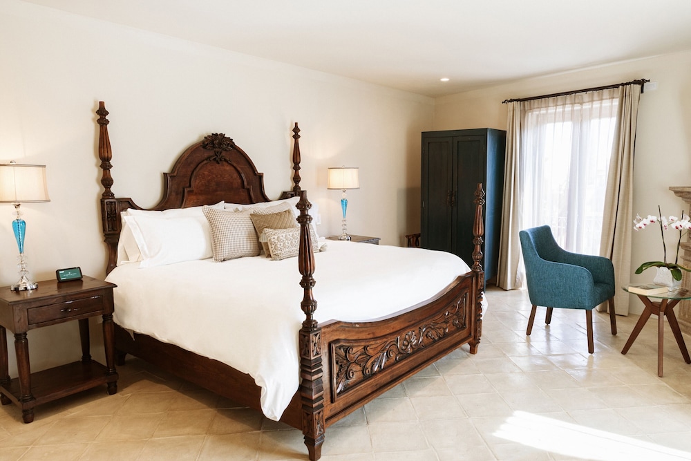 small luxury hotel el golpe de vista