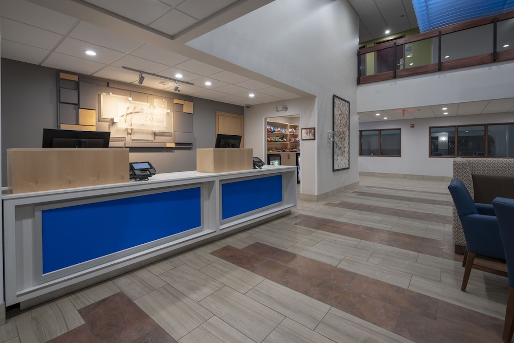 holiday inn express minneapolis coon rapids blaine by ihg