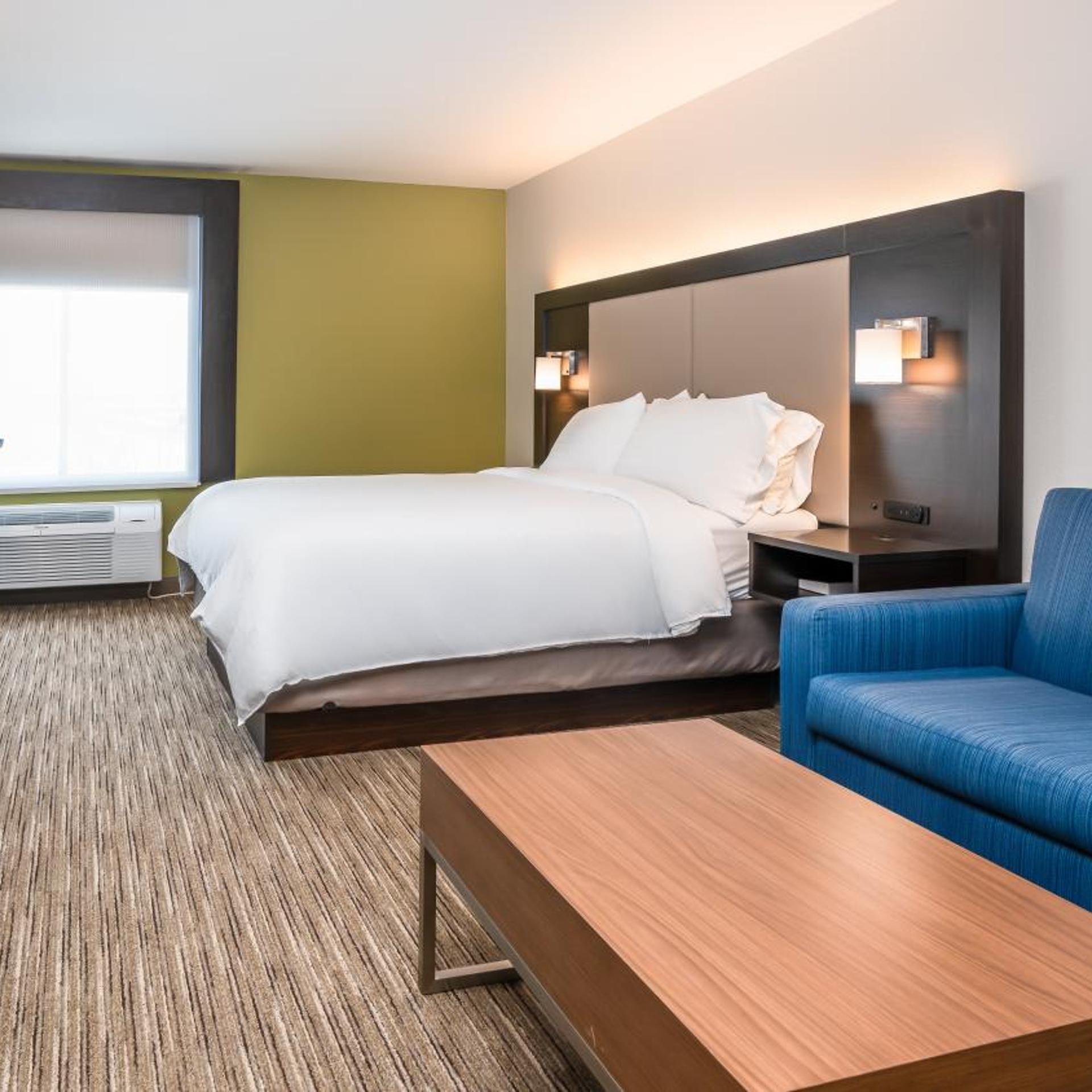 holiday inn express minneapolis coon rapids blaine by ihg