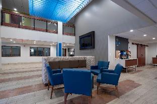 holiday inn express minneapolis coon rapids blaine by ihg