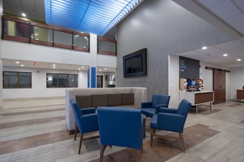 Holiday Inn Express Minneapolis/Coon Rapids/Blaine By Ihg,Coon Rapids>>Anoka,3 star