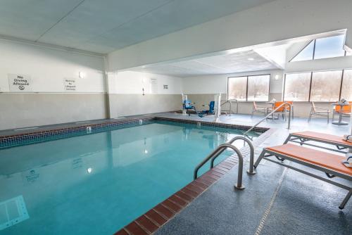 holiday inn express minneapolis coon rapids blaine by ihg