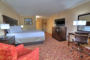 edgewater hotel gatlinburg