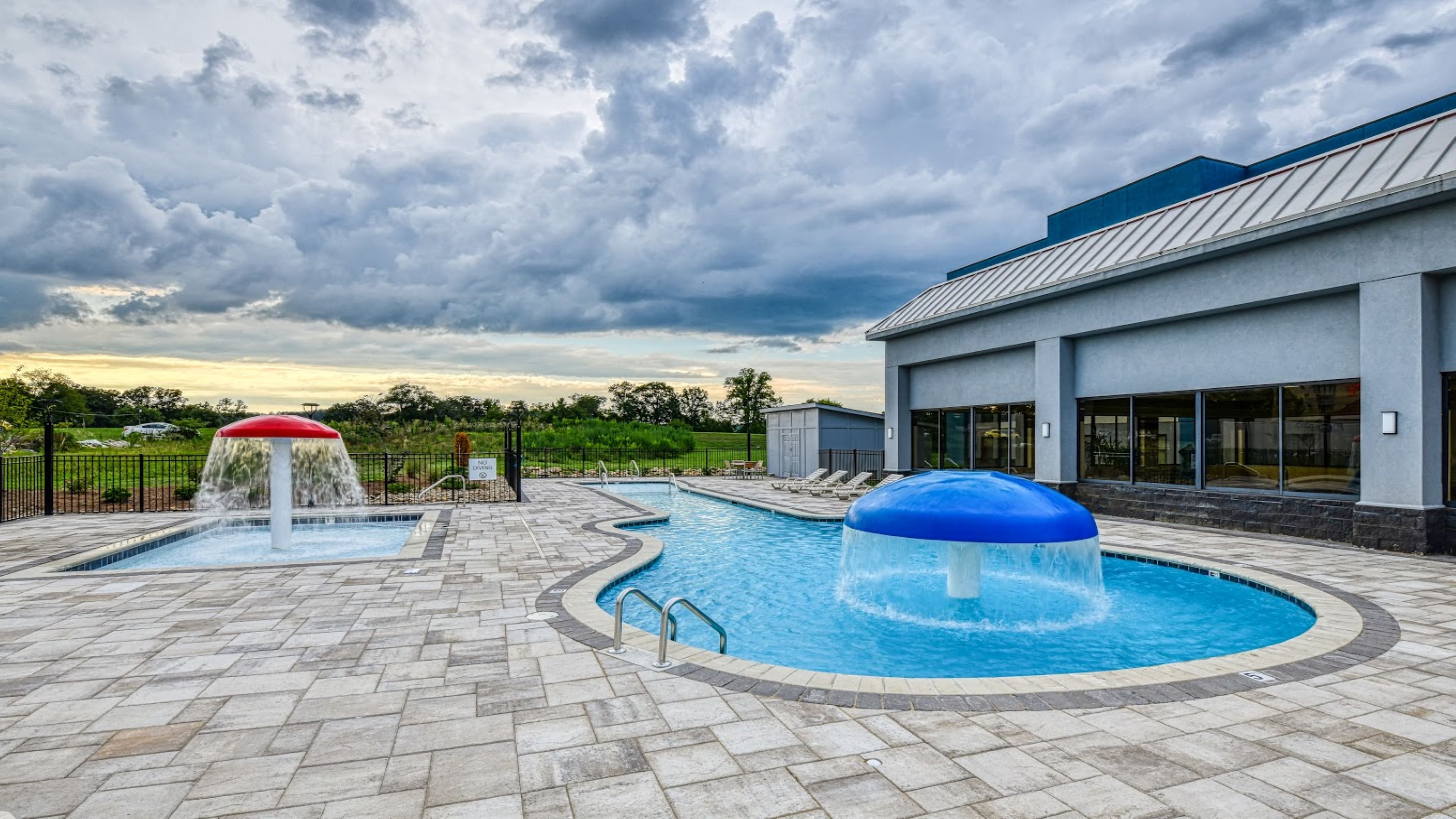 holiday inn express pigeon forge near dollywood by ihg