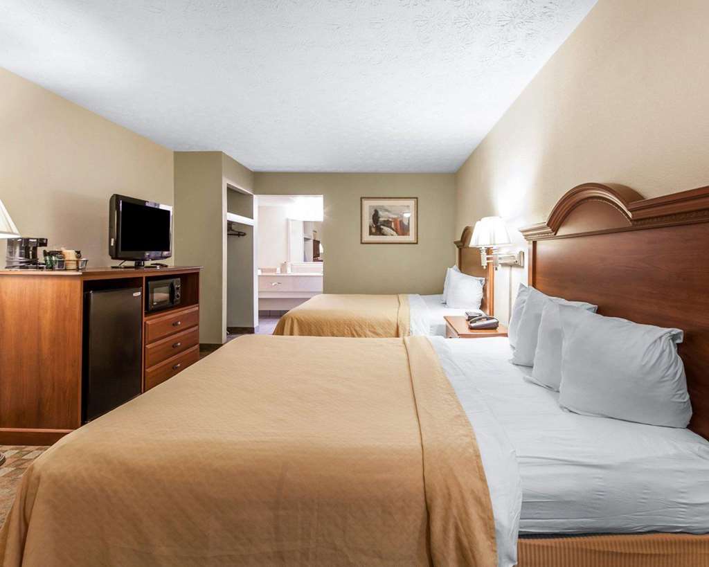 quality inn and suites dollywood