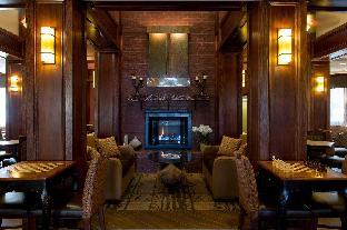 Hampton Inn & Suites Pigeon Forge On The Parkway,Sevierville>>Gatlinburg - Pigeon Forge,3 star