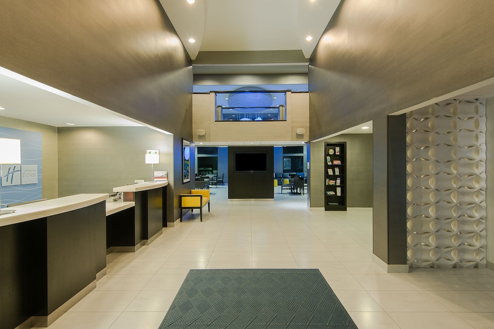 holiday inn express and suites cooperstown by ihg