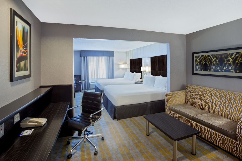 holiday inn express and suites cooperstown by ihg
