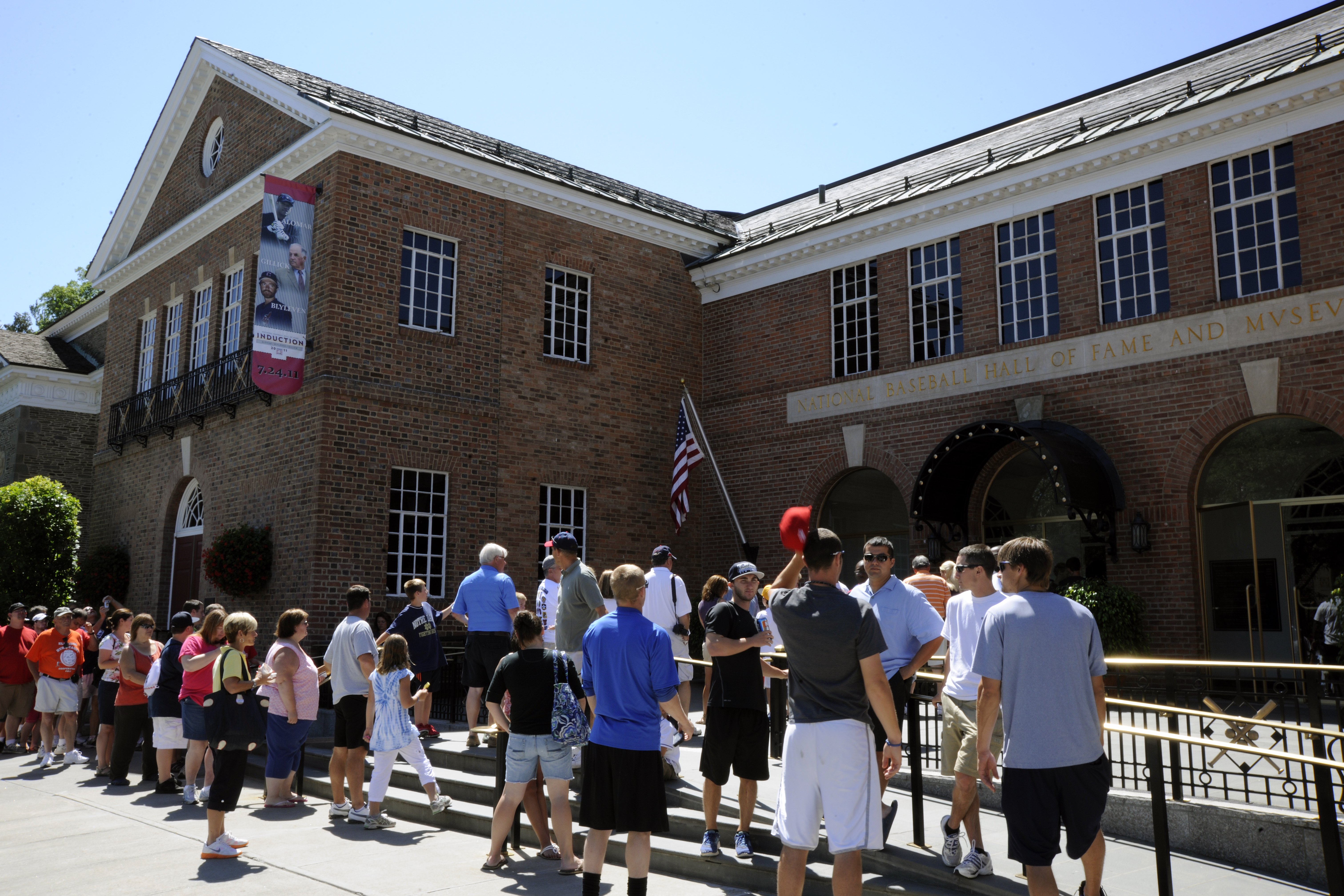holiday inn express and suites cooperstown by ihg