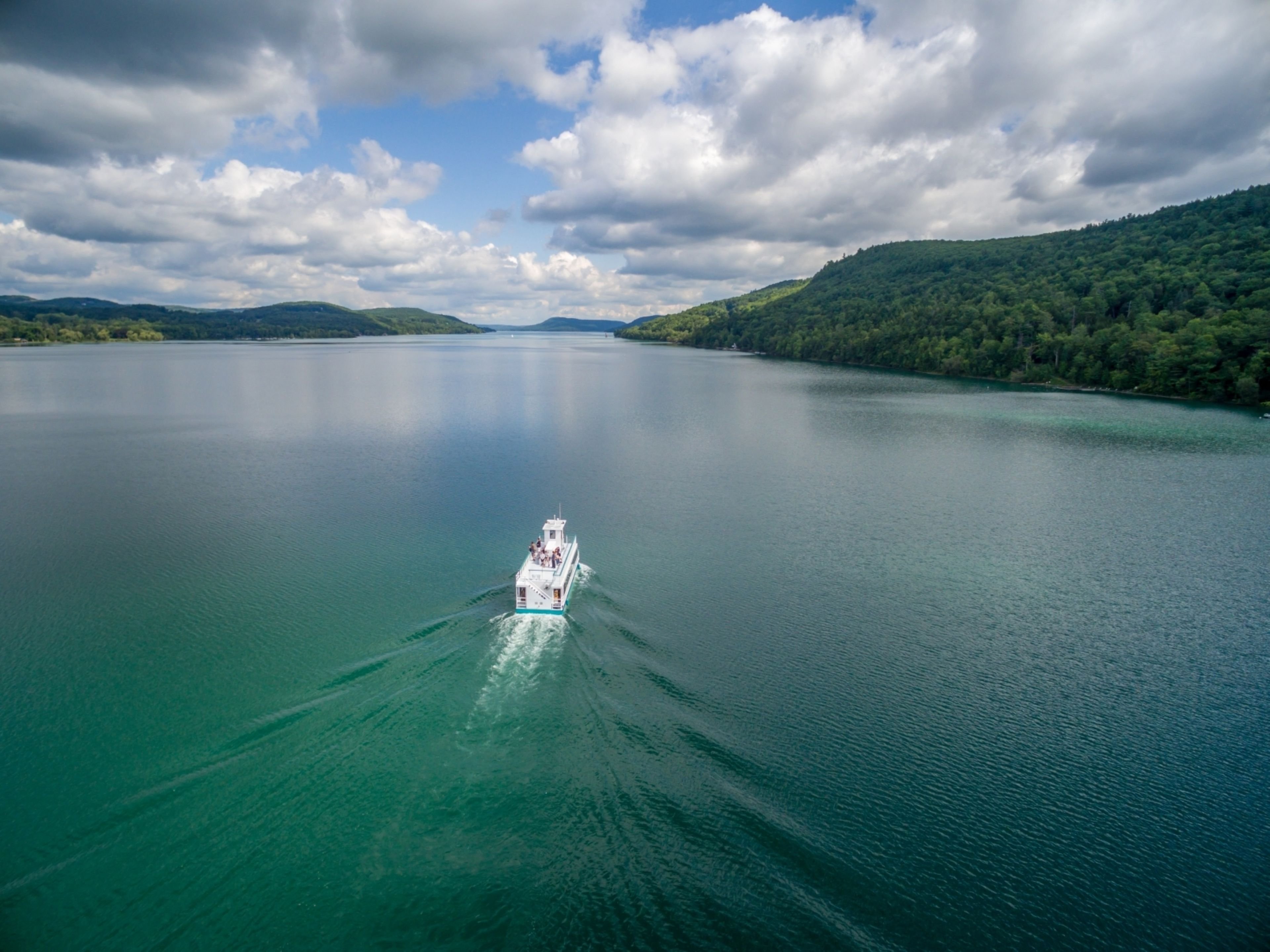 holiday inn express and suites cooperstown by ihg