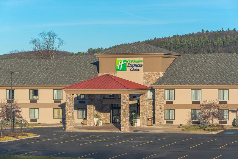 holiday inn express and suites cooperstown by ihg