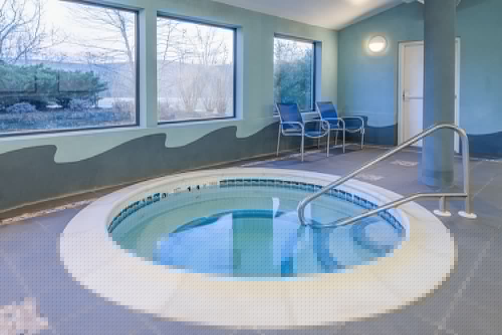 holiday inn express and suites cooperstown by ihg