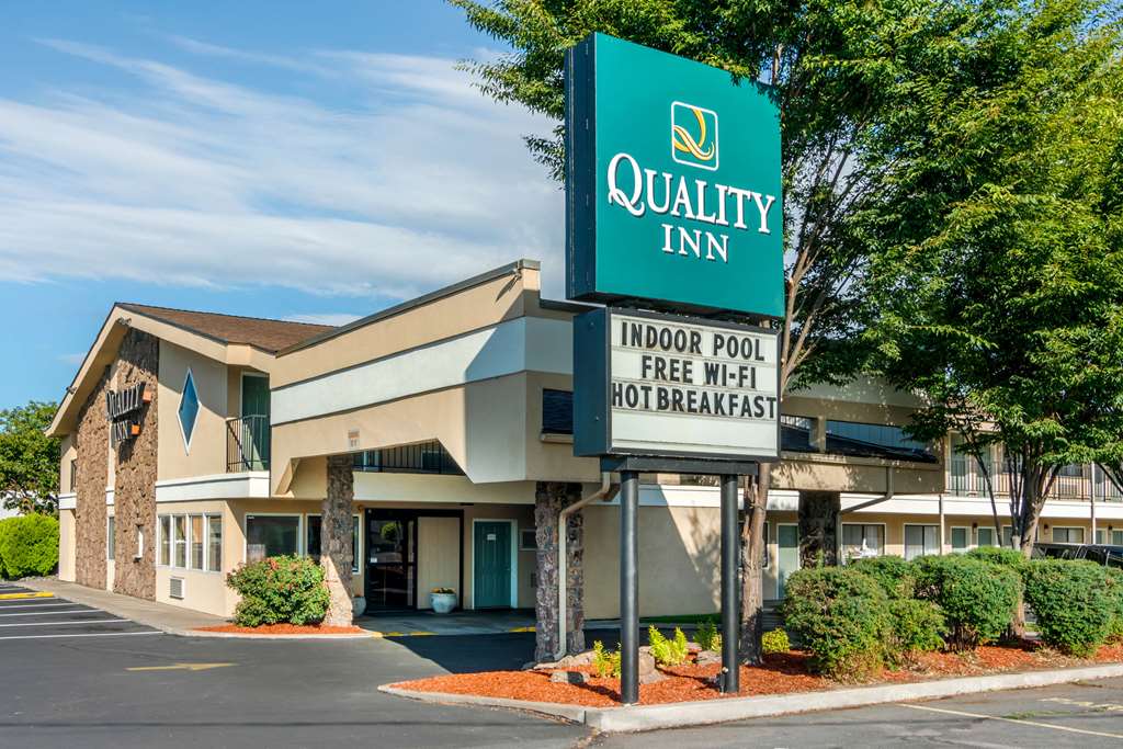 quality inn klamath falls crater lake gateway