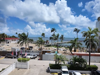 belize city
