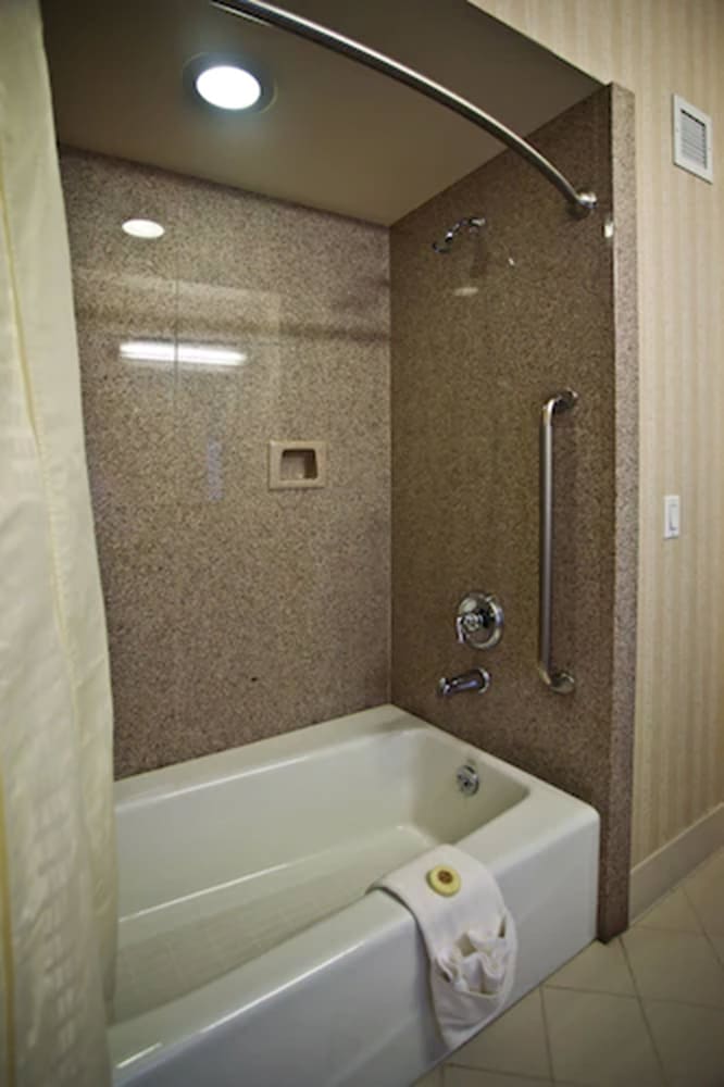 bay landing san francisco airport hotel