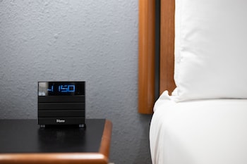 atherton park inn and suites