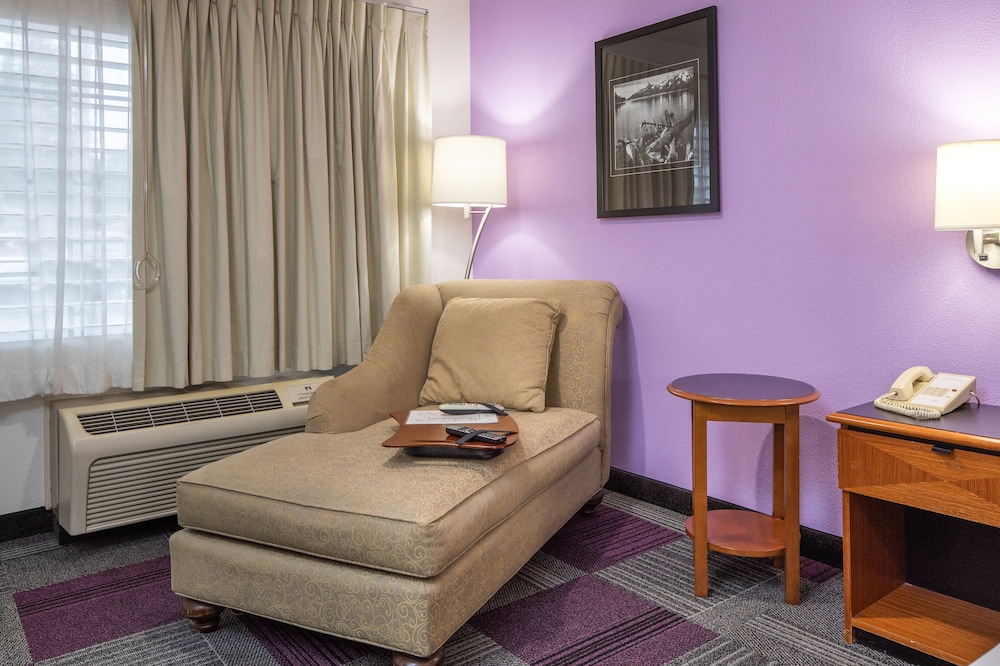 atherton park inn and suites