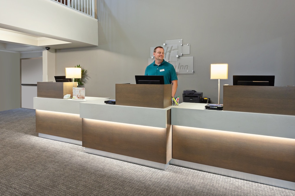 holiday inn and suites san mateo sfo by ihg