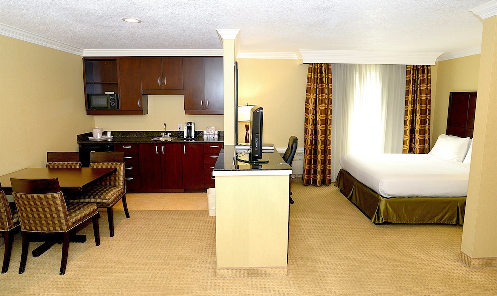 holiday inn and suites san mateo sfo by ihg