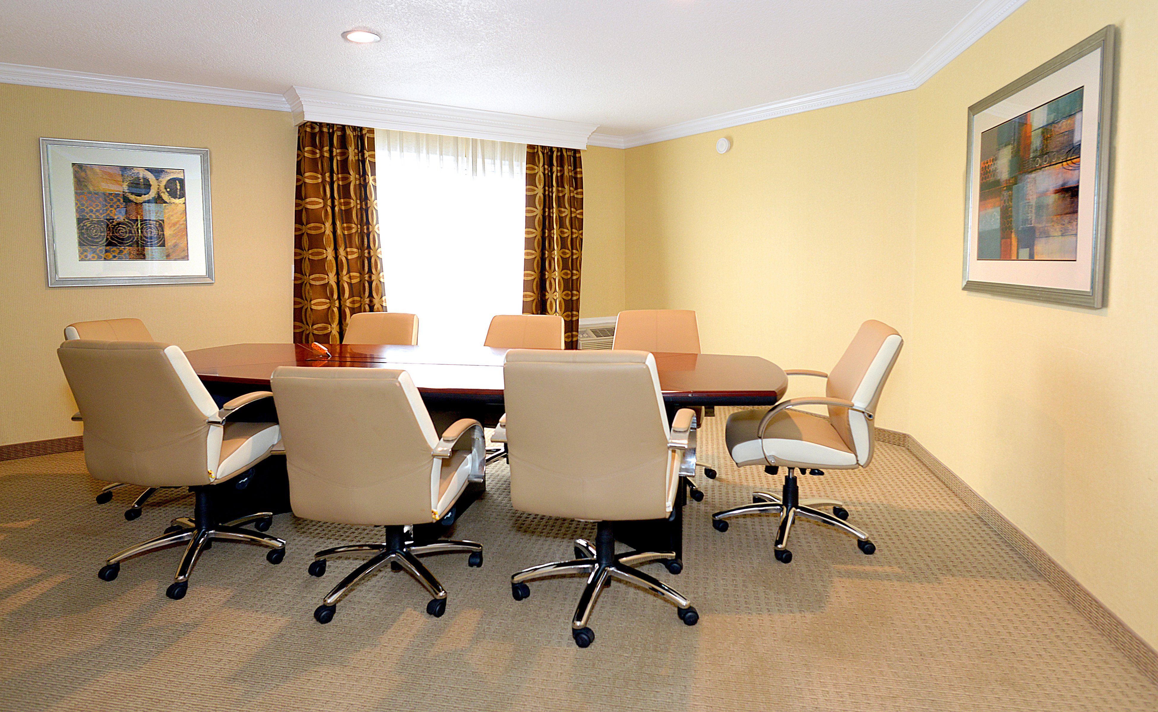 holiday inn and suites san mateo sfo by ihg