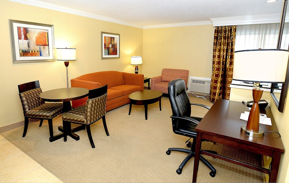 holiday inn and suites san mateo sfo by ihg