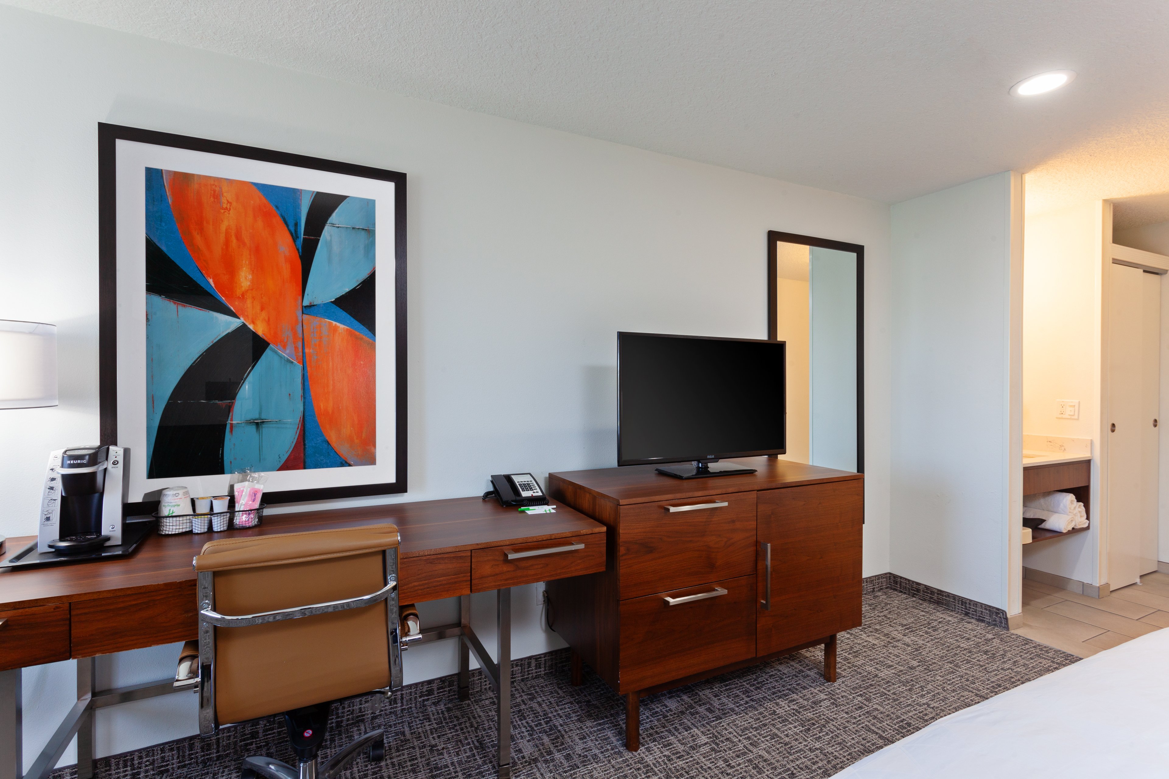 holiday inn and suites san mateo sfo by ihg