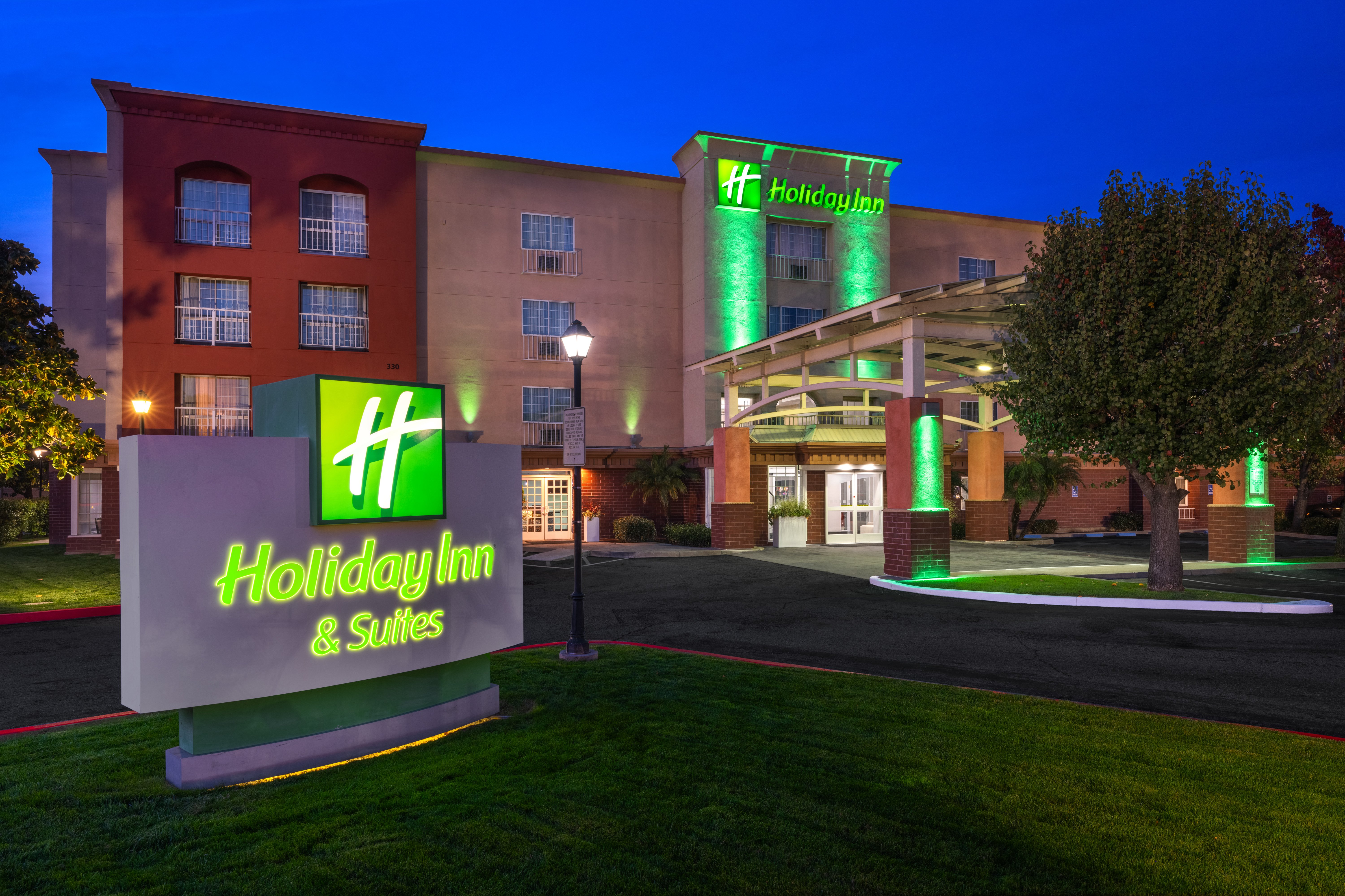 holiday inn and suites san mateo sfo by ihg