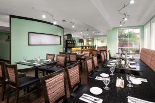 holiday inn and suites san mateo sfo by ihg