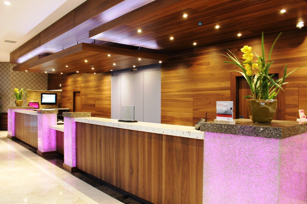 crowne plaza hotel foster city san mateo by ihg