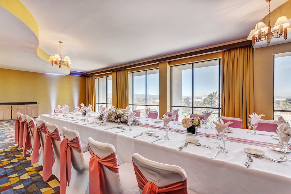 crowne plaza hotel foster city san mateo by ihg