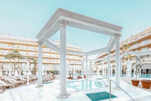cleopatra palace hotel