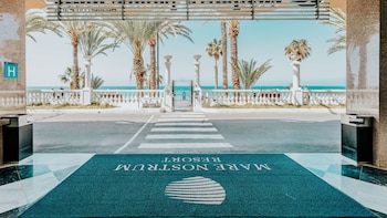 cleopatra palace hotel