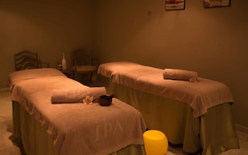 cleopatra palace hotel