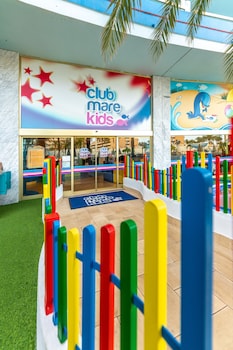 cleopatra palace hotel