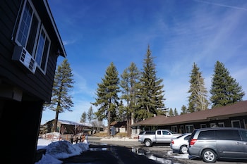 aanda lake tahoe inn