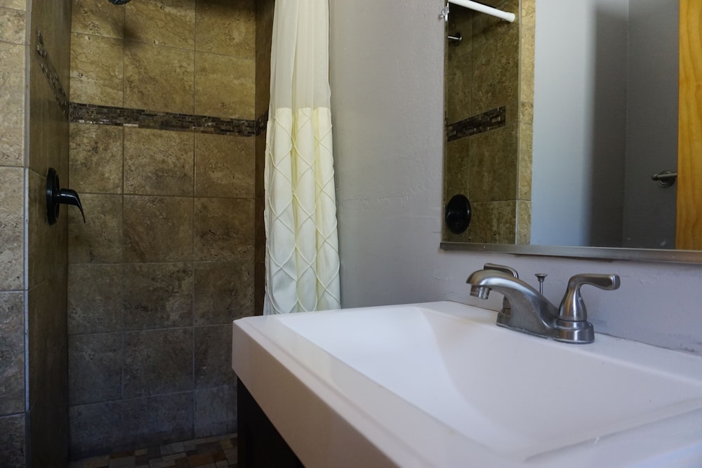 aanda lake tahoe inn