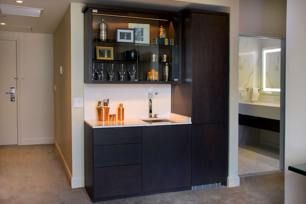 the benson portland curio collection by hilton