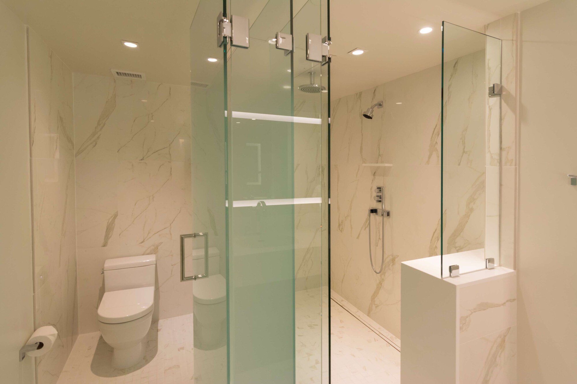 the benson portland curio collection by hilton
