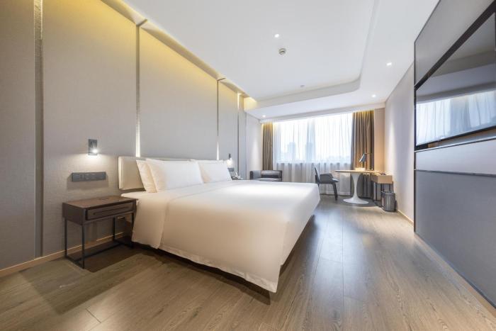 atour hotel shanghai caohejing