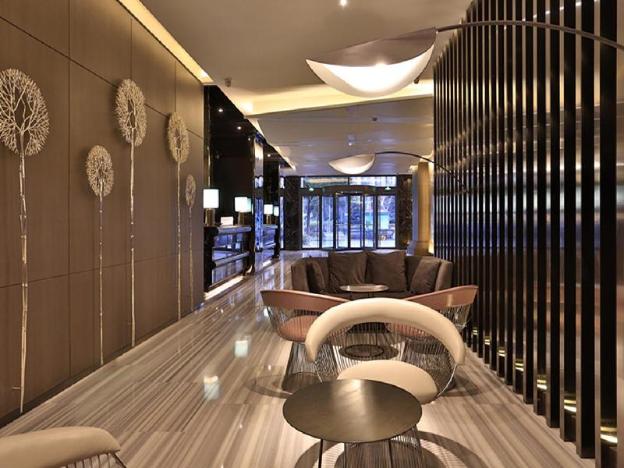 orange hotel shanghai the bund waibaidu bridge