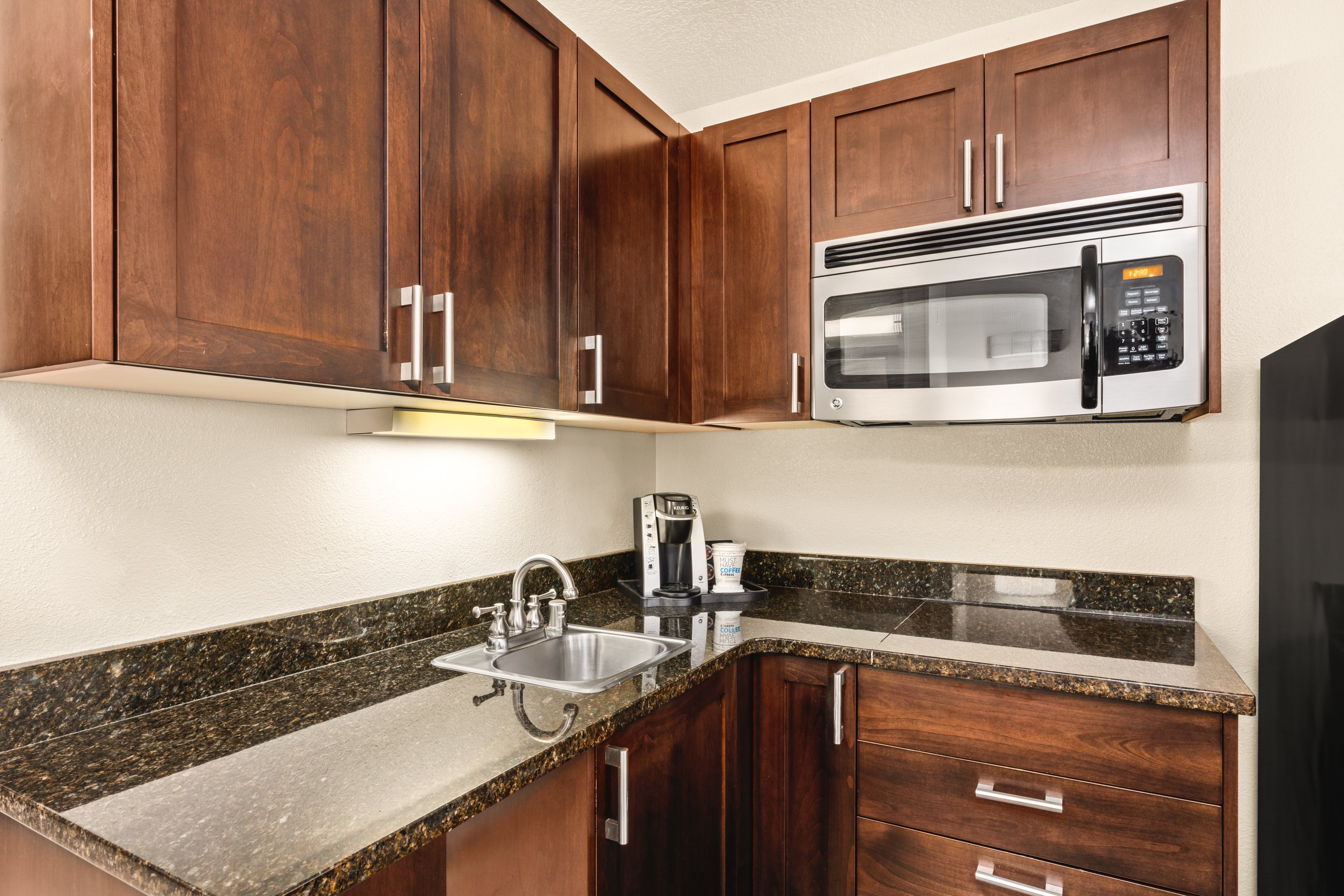 holiday inn express portland se clackamas area by ihg