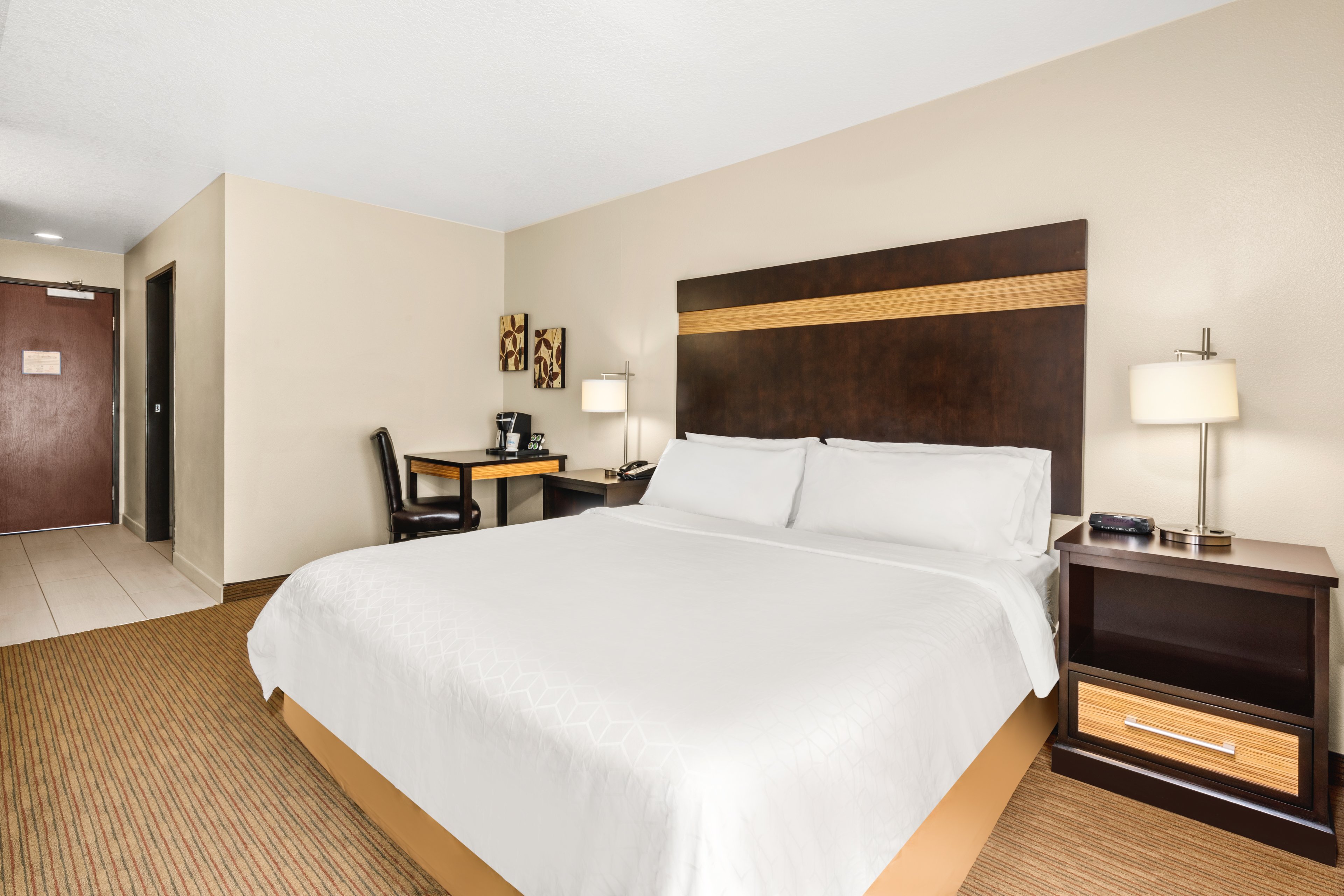 holiday inn express portland se clackamas area by ihg