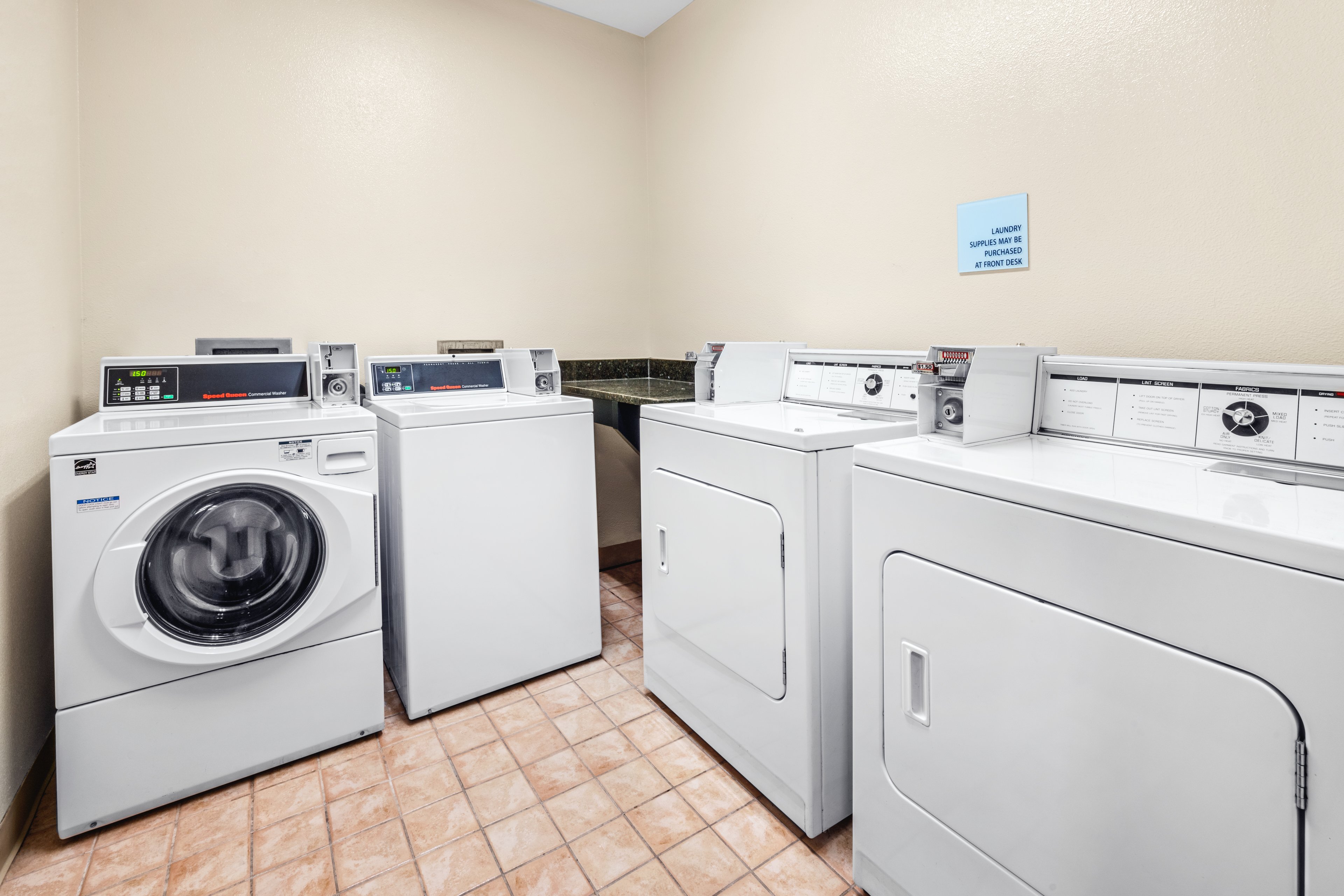 holiday inn express portland se clackamas area by ihg